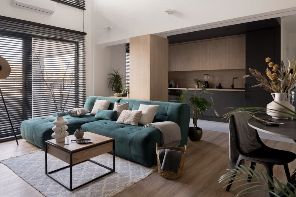 5 Home Refresh Tips to Kick Off 2025 inception-app-prod/Zjc1ZjEwYmQtZmQ2OS00NjUwLWExMzQtMzc4NzI0YjNhMjY3/content/2025/04/3a2171f37d1d3e40b9166cc43ddc75346e7346dc.jpg