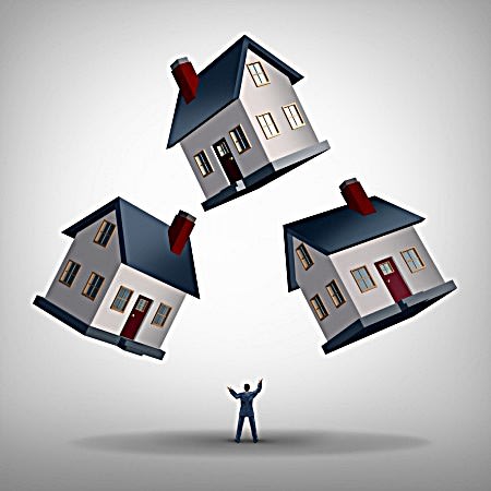 inception-app-prod/ZjcwNzRmNjctYzM5ZS00OTc5LTk1NzItMTRmNmE4NzQ5ZDA1/content/2017/03/house flip.jpg