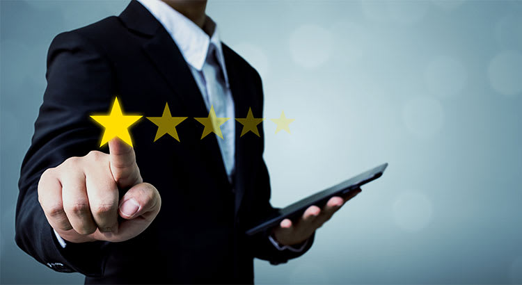 inception-app-prod/ZjdjYWEzZDEtNTkwYi00ZDZhLTg4ODgtNWQzNjJjZDZlNmUz/content/2018/02/20180219-Share-STM  Man with Calucator.jpg