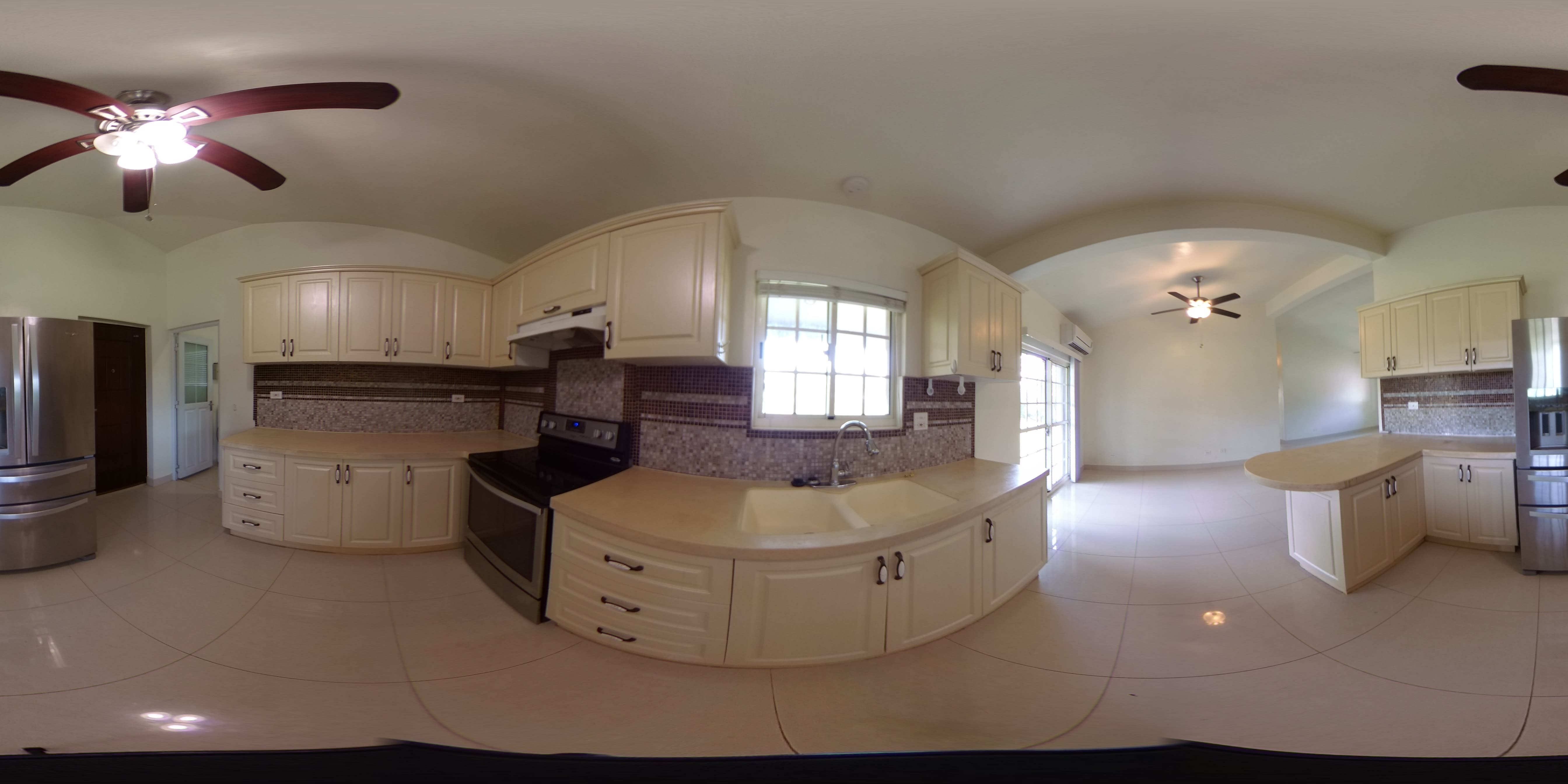 Virtual Tours over video inception-app-prod/ZmVjN2RiNTctOTQ2Ny00ZmI5LTliMjItMmM5MmY1MWEyOTNh/content/2020/05/r001072020200417104931.jpg