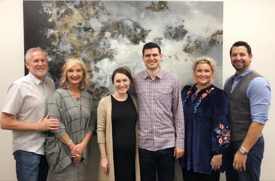 inception-app-prod/ZmVjZjlhODktZjRkMC00ZGVlLTlmYTQtMDU0ZmU4ODE1ZjQ3/content/2018/11/George and NIcole-2.jpg