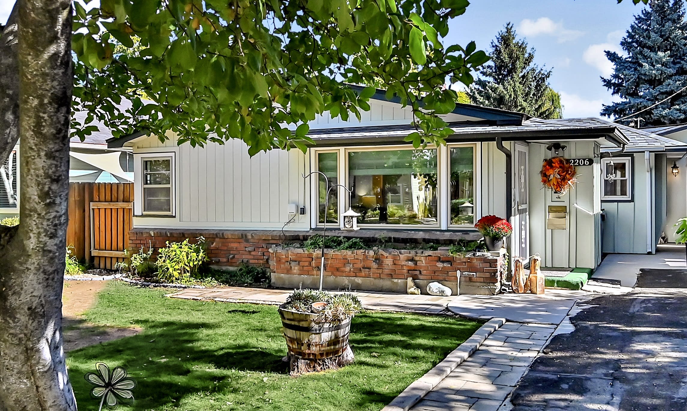 NEW-2206 S Manitou Avenue inception-app-prod/ZmVlNWNkNDctNjgzYi00MDQwLTk0MGUtMDQ5NDUxYzBkODJi/content/2026/10/e8e91c8c60628c1f246fbfffcdf0ee9cdc585195.jpg