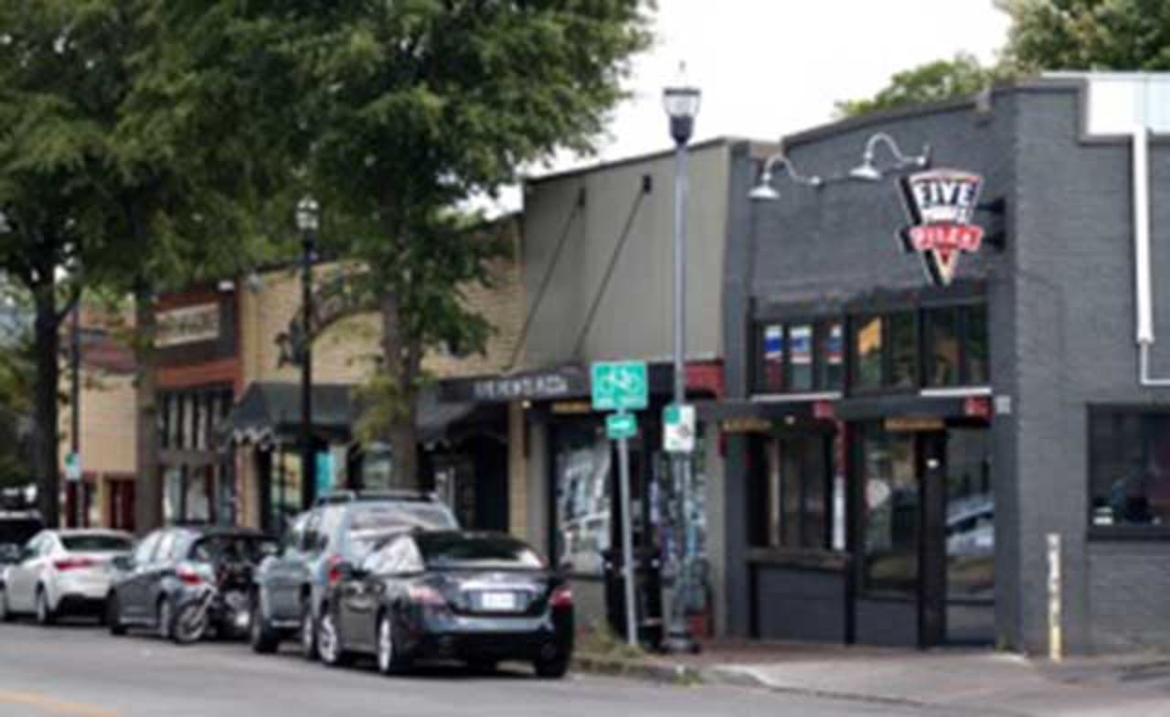 East Nashville inception-app-prod/NDg5YjdkZjktMTQ2NC00NzE3LTljN2QtZDI2NjBkYWRiOWNh/content/2016/09/East-Nashville-2.jpg