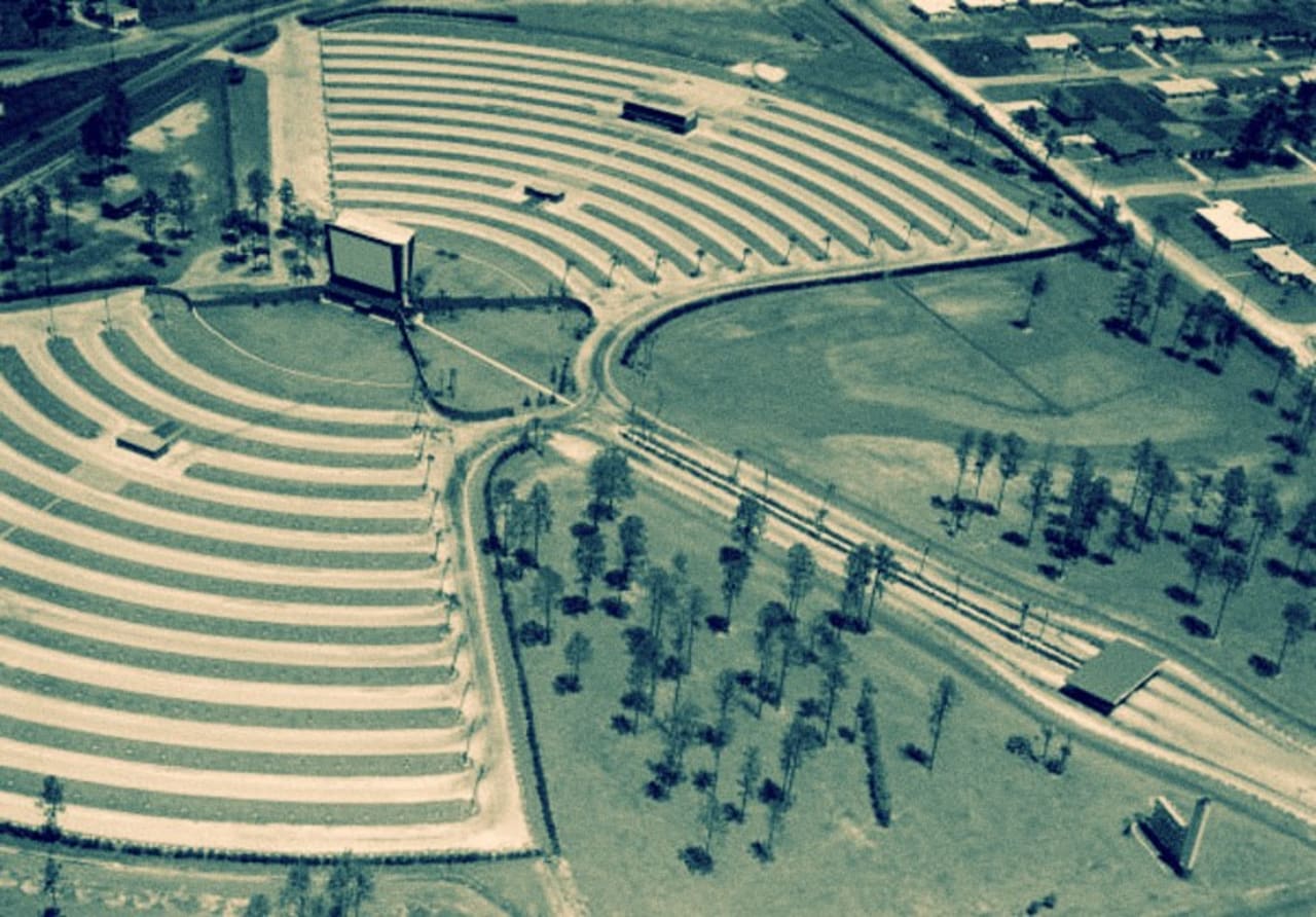 West Jacksonville inception-app-prod/NjQzZWI1MGYtMjg5My00ZDRjLTkzODQtMWI2ZTc2ZjgyNDAz/content/2021/06/normandy-twin-open-air-drivein-theater-jacksonville-1948.jpg