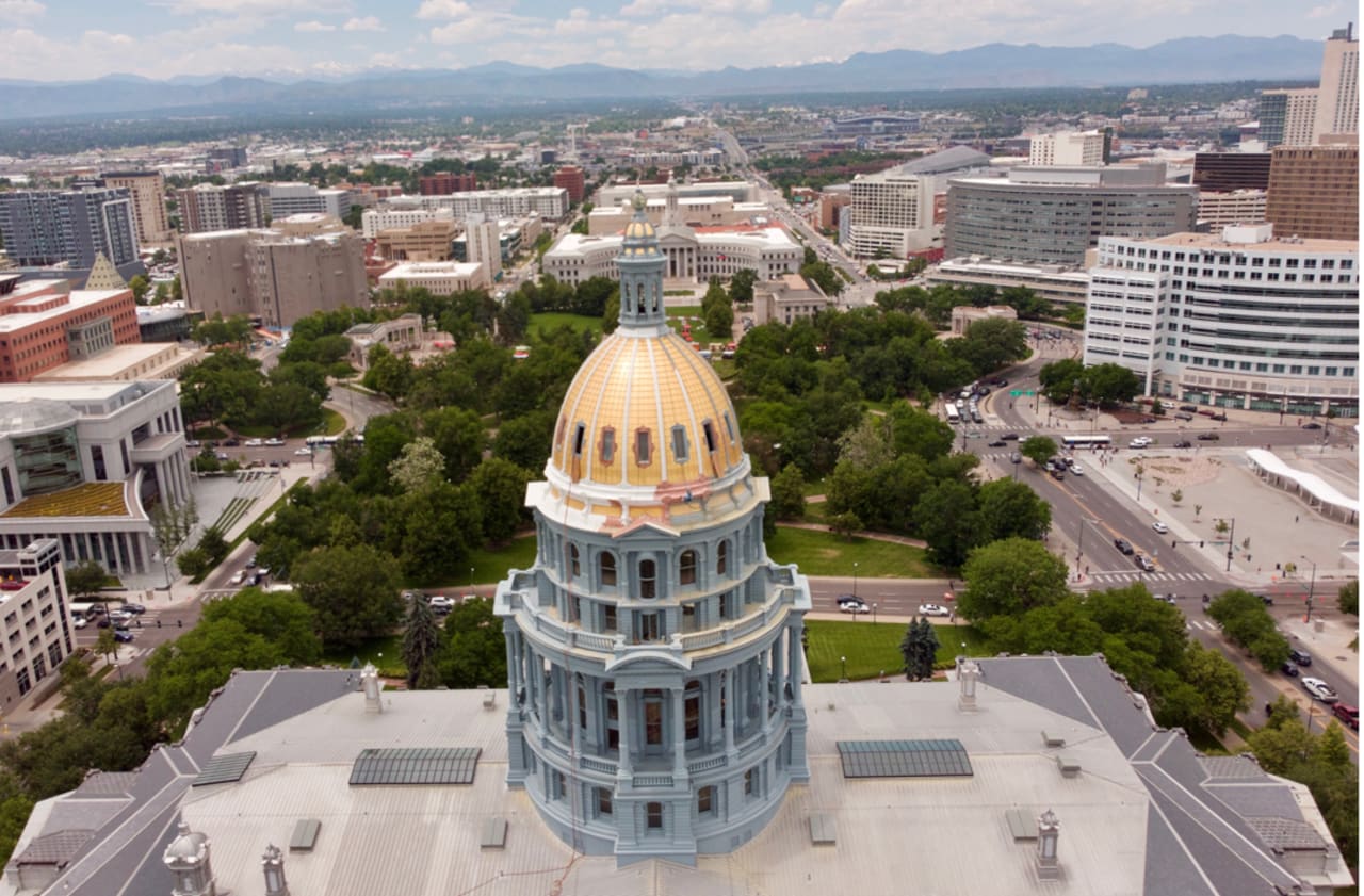 Capitol Hill inception-app-prod/NmFmNWQwNWItNGFiOS00YmZhLWFmMzQtMGI5NmU5OWU3OGEy/content/2021/11/544ddf9bda9149f6ecd278d55c38f4a592b4e64b.png