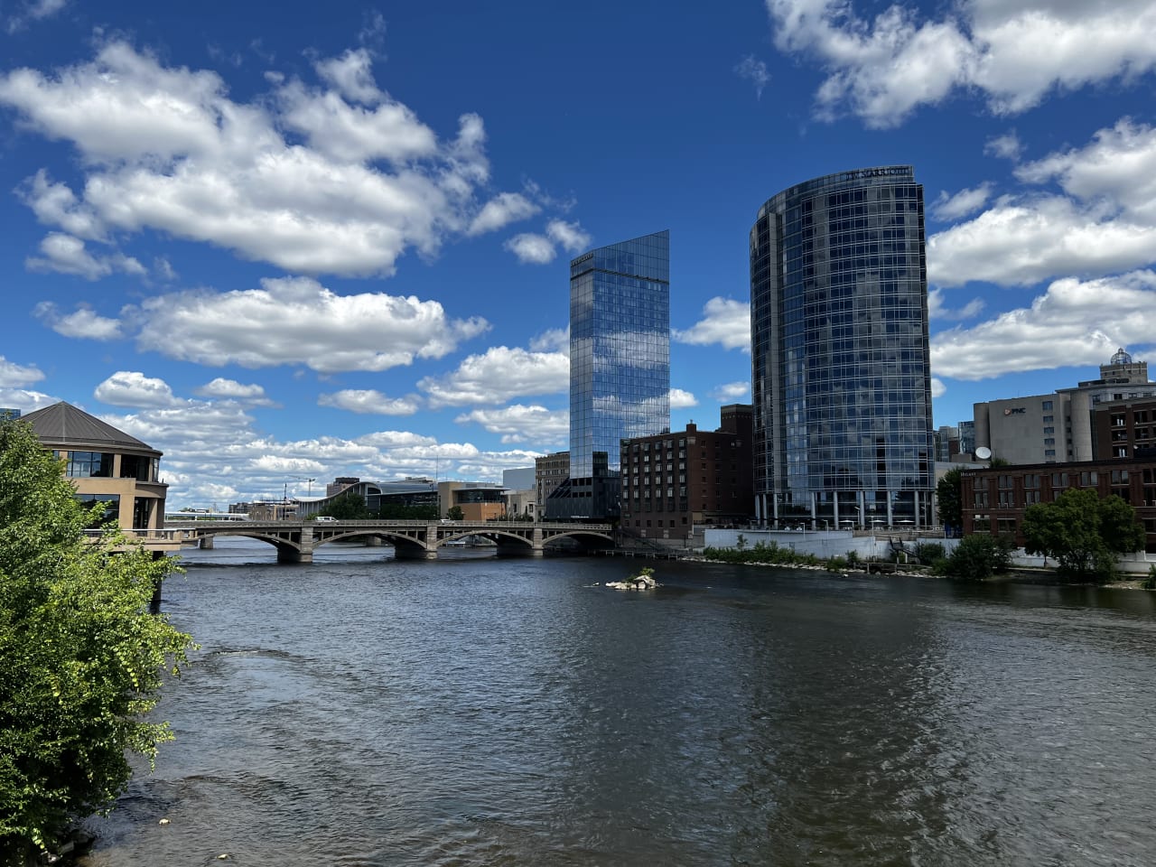 Grand Rapids inception-app-prod/YzQ2ODg0YWItZGMwYy00MDJlLTgyMTEtMDhmYmYxNzk4MzM2/content/2022/08/89c74467d341bfe631b3c741e5ab5d6cd69bb90c.jpg