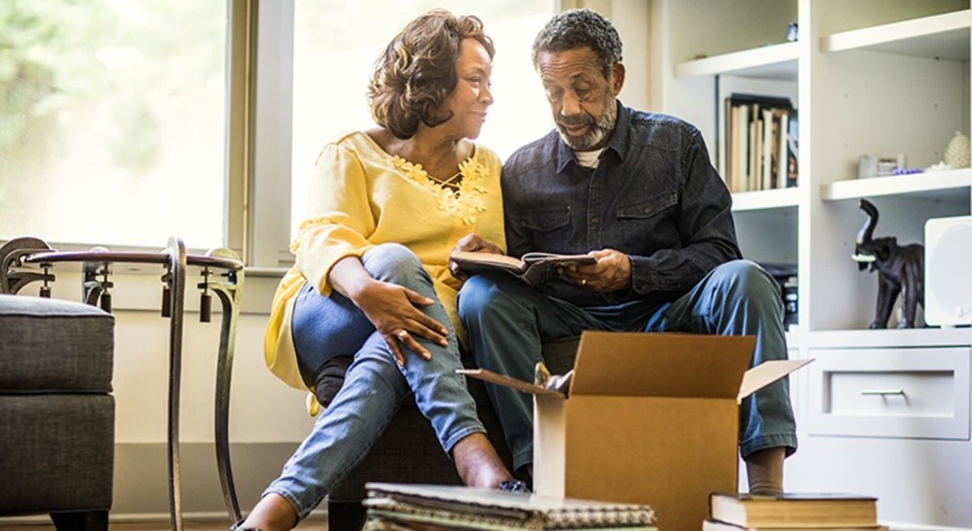 Thinking of Selling Your House? Now May be the Right Time inception-app-prod/OGVlMGU3MjctNDI3OC00ZDI1LTljNWQtOWQ5OWFiZGUwMjQ1/content/2020/08/thinkingofselling.jpg