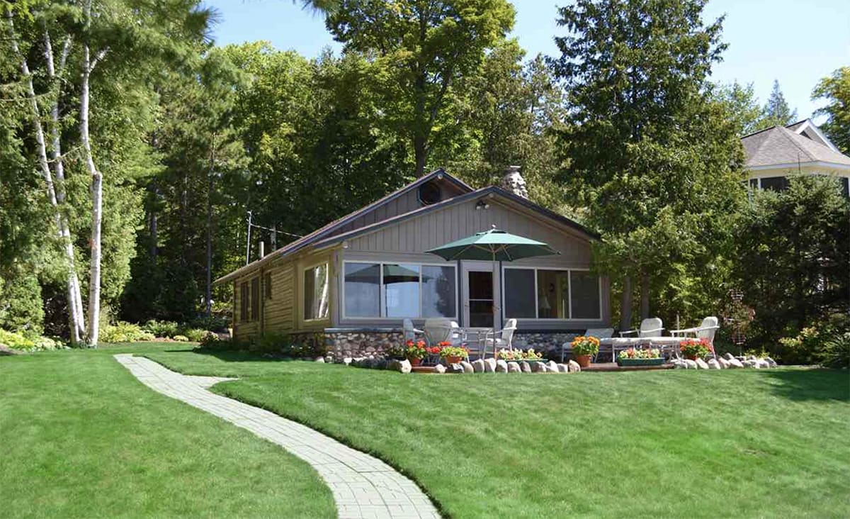 Lake Charlevoix waterfront real estate