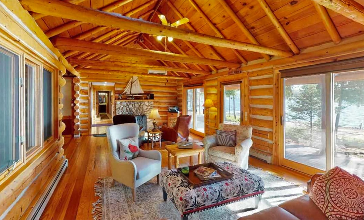 Lake Charlevoix Real Estate