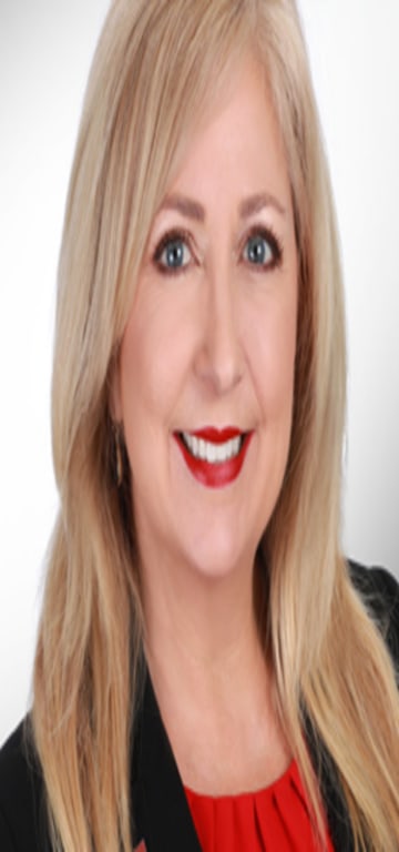 inception-app-prod/MzdjNTRlOGUtODQyNS00Njg3LTk1YmYtMTA0MzgzM2JlZWU2/content/2018/05/konopka-chaves%2C heather headshot new.jpg