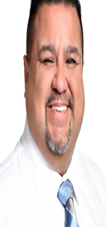 inception-app-prod/MzdjNTRlOGUtODQyNS00Njg3LTk1YmYtMTA0MzgzM2JlZWU2/content/2018/05/ramirez%2C bobby headshot.jpg