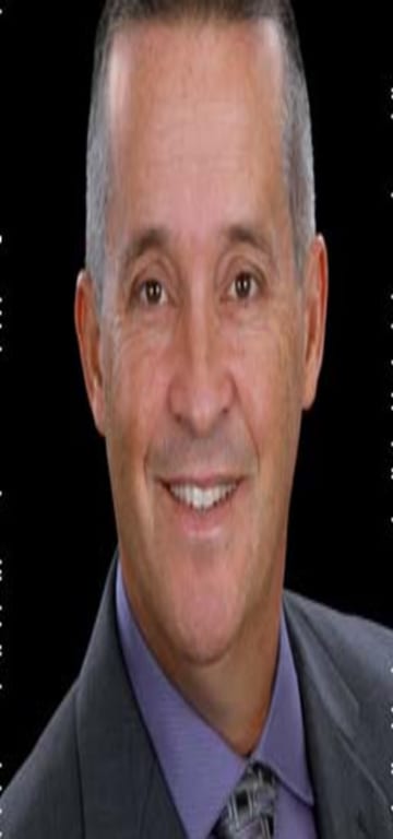 inception-app-prod/MzdjNTRlOGUtODQyNS00Njg3LTk1YmYtMTA0MzgzM2JlZWU2/content/2018/07/duren%2C tracy headshot.jpg