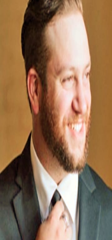 inception-app-prod/MzdjNTRlOGUtODQyNS00Njg3LTk1YmYtMTA0MzgzM2JlZWU2/content/2018/07/heineman%2C parker headshot.jpg