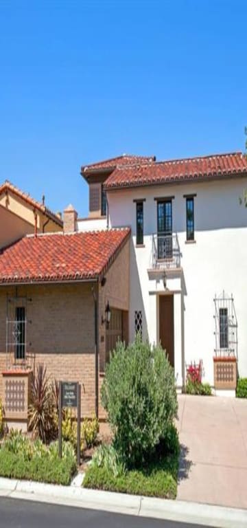 inception-app-prod/NTA3MzJhYTItNjRlZS00MGVkLTkyNTMtN2MxOGFjMGFhODk1/content/2017/04/16934 Blue Shadows.jpg