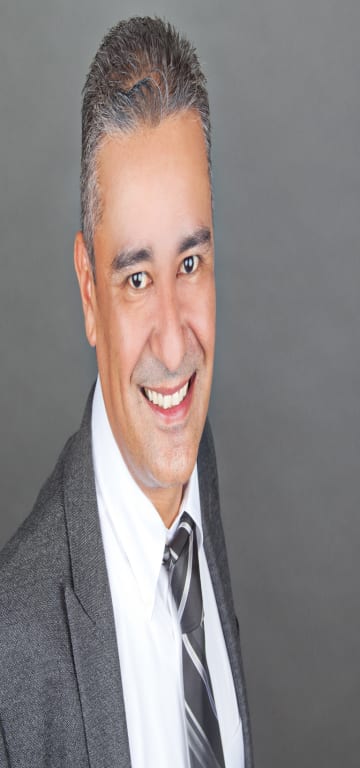 inception-app-prod/NjM0OWNlOTItNDBlMi00NmE3LWJlZmEtZWJkMjg0Y2JjMjAz/media/2015/10/Daniel Quesada HeadShot.jpg