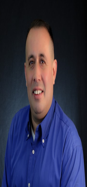 inception-app-prod/NjM0OWNlOTItNDBlMi00NmE3LWJlZmEtZWJkMjg0Y2JjMjAz/media/2015/11/Enrique Dominguez4.jpg