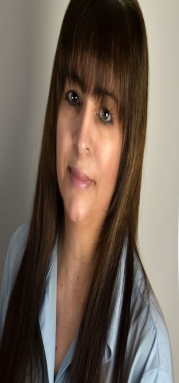 inception-app-prod/Y2E4ZDU3OGQtNDRhYS00NDVmLTk1Y2UtYWM0OTAyY2Y2ODky/content/2018/05/Diane new pic.jpg