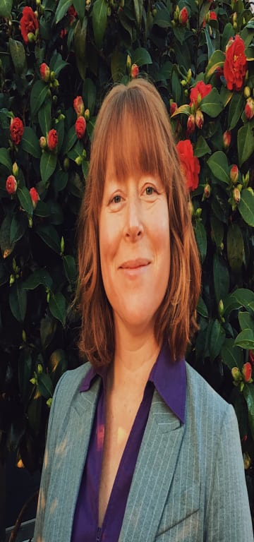 inception-app-prod/Y2Y2N2RkNTItNGZkZS00MmY3LTg5ZjMtYWYxYTc1NTZiNmIz/content/2019/07/Aileen Sapp Realtor Florence Oregon Homes Real Estate Broker.jpg