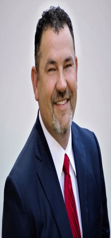 inception-app-prod/ZTQ4OWViZjUtOWM4Mi00MTJlLTgwMWUtMjYzNDFhMTdmMWVm/content/2017/11/Robert 2.jpg