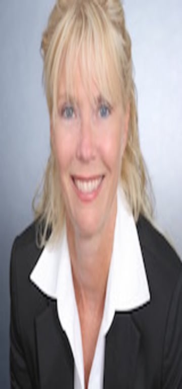 inception-app-prod/Zjk2ZjcxNGItZjhlYy00OGY4LWJhNzQtMDY0NDVjOGJlZGM5/content/2017/07/Jeannie McGearty.jpg