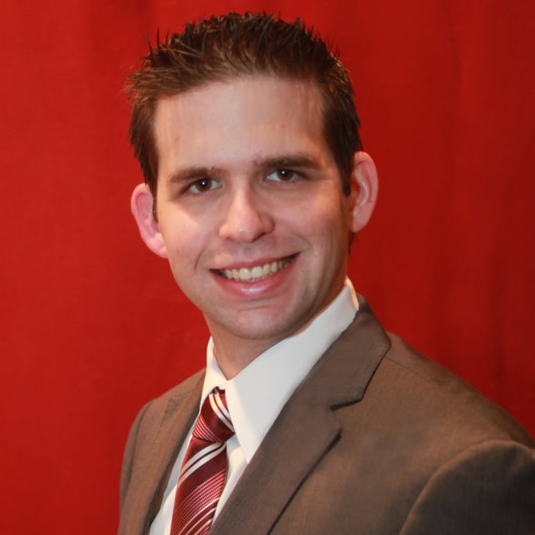 inception-app-prod/MTJlYjI4OTAtZTViOS00OGU5LWFkMTktNmM1NjZkNzU1NDc5/content/2018/07/Agent pic - Luke Netardus-4.jpeg