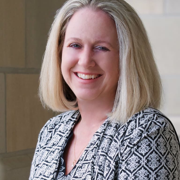 inception-app-prod/NDE5NjBkMjEtOWYzMy00OTYxLWIxOGMtZDQ5ZDliZTgzN2Mw/content/2018/04/Jeanne pixlr.jpg