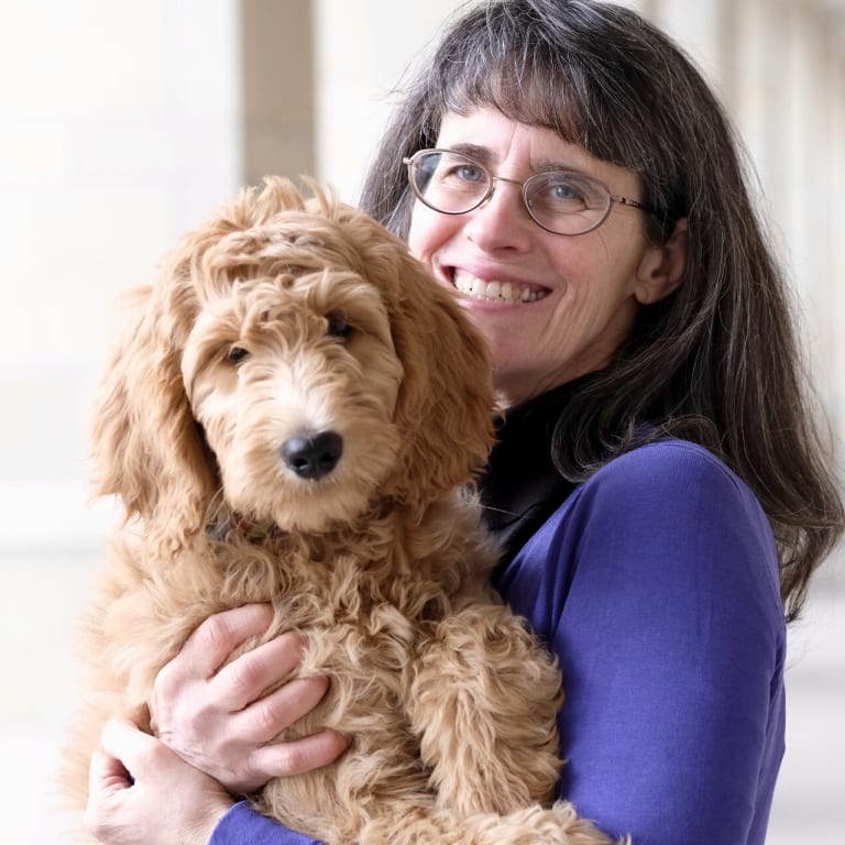 inception-app-prod/NDE5NjBkMjEtOWYzMy00OTYxLWIxOGMtZDQ5ZDliZTgzN2Mw/content/2018/04/Meg & Ginger.jpg