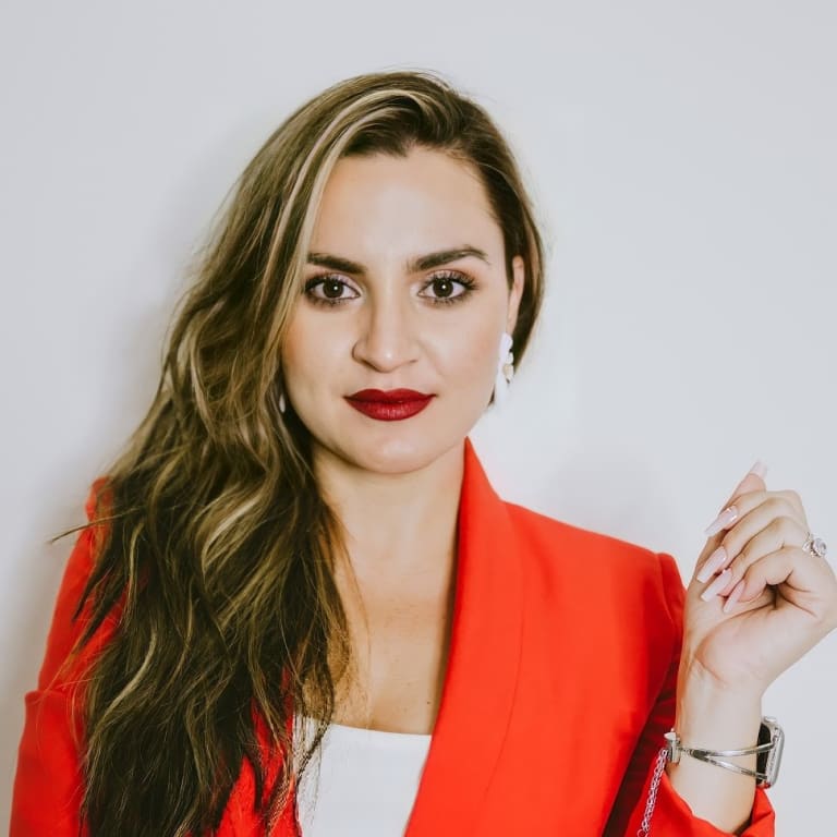 OUR TEAM Discover Your Real Estate Success with Waterfront Realty