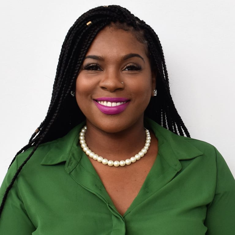 inception-app-prod/OTUyNjFjZGEtOTkyYy00YjBjLWFkOGItYzliM2Y0MjE3MDZl/content/2018/08/E Washington Pic.jpg