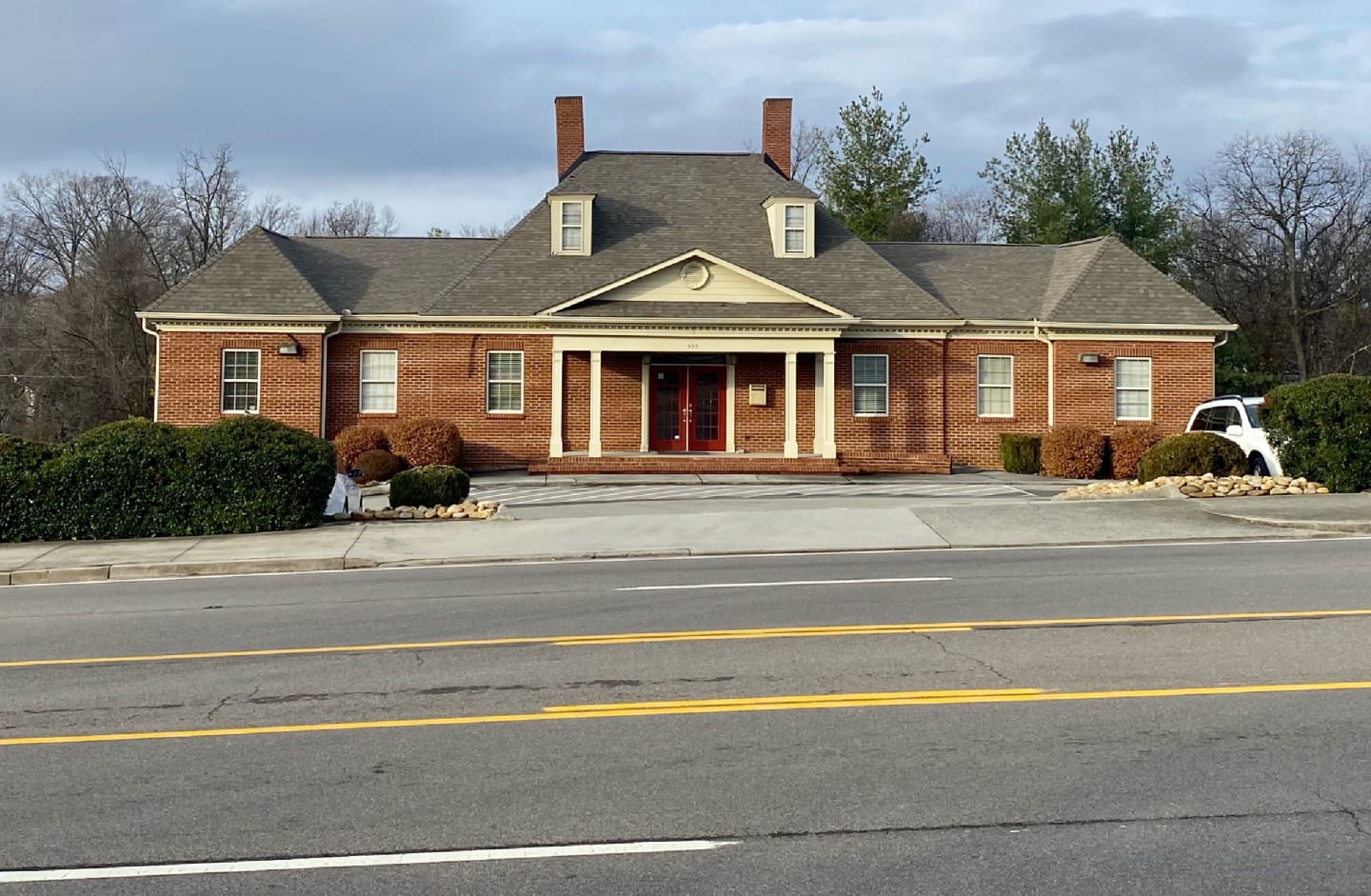 Maryville Office inception-app-prod/MzFjMTFmZDYtZmI2NC00OGRlLWI4NDEtODk1N2NlNDc5MWJi/content/2023/01/1bfa9b11a9eaa3900f77e6d8ed74a8bb9f0e9af0.jpg