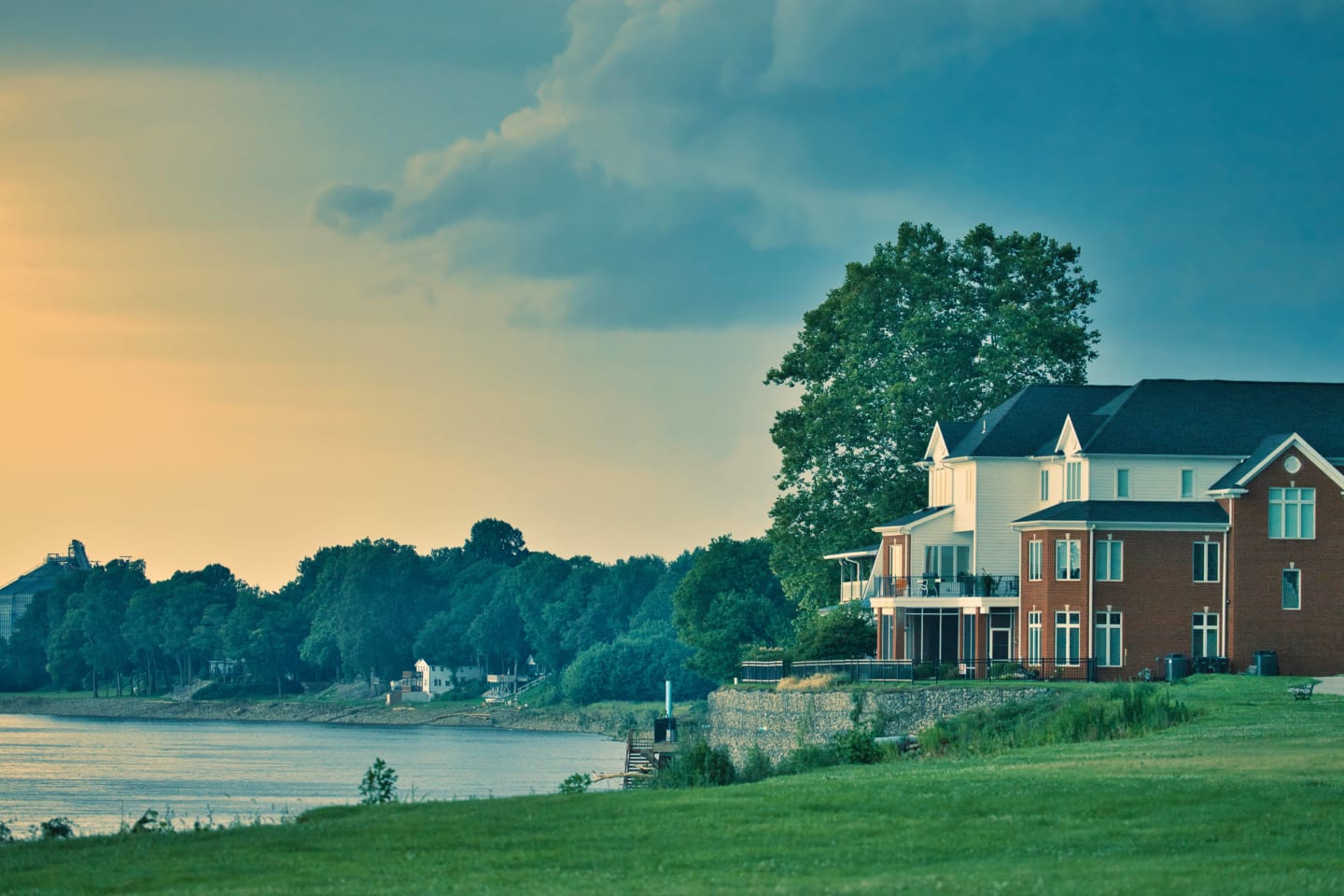 Southern Indiana inception-app-prod/NjA3MjM1ZjMtZDAzYy00OTFjLTkzN2ItYjllYTBkNzFlNWQz/content/2022/03/a9e9f135f22c0f25c0b8e70afe437b2ddcc3a364.jpg