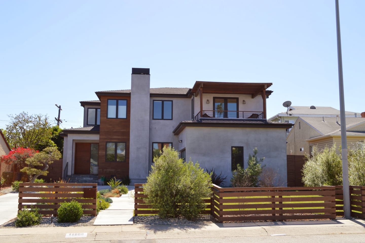 We Are Real Estate & Loan Experts inception-app-prod/ODMyMDNmMTctMDQyMy00NWY5LWJlNzgtM2Y4M2I0MzNmMmM5/content/2022/06/0e296e44e6f86ba68ea0439c25cae67811a59ac0.jpg