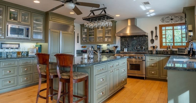 Luxury Home Kitchen